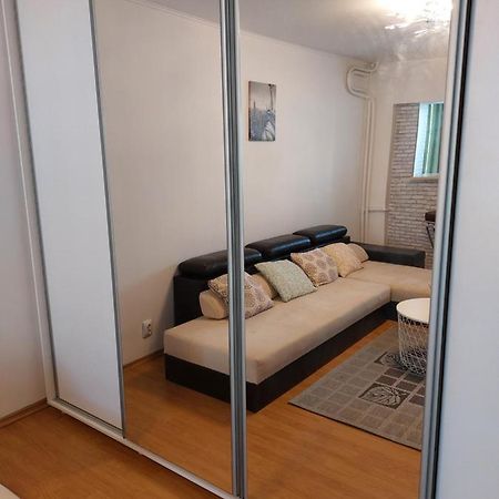 Apartament Central Renovat 3 Camere Бухарест Экстерьер фото