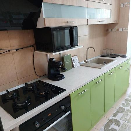 Apartament Central Renovat 3 Camere Бухарест Экстерьер фото