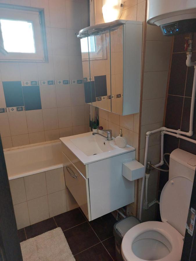 Apartament Central Renovat 3 Camere Бухарест Экстерьер фото